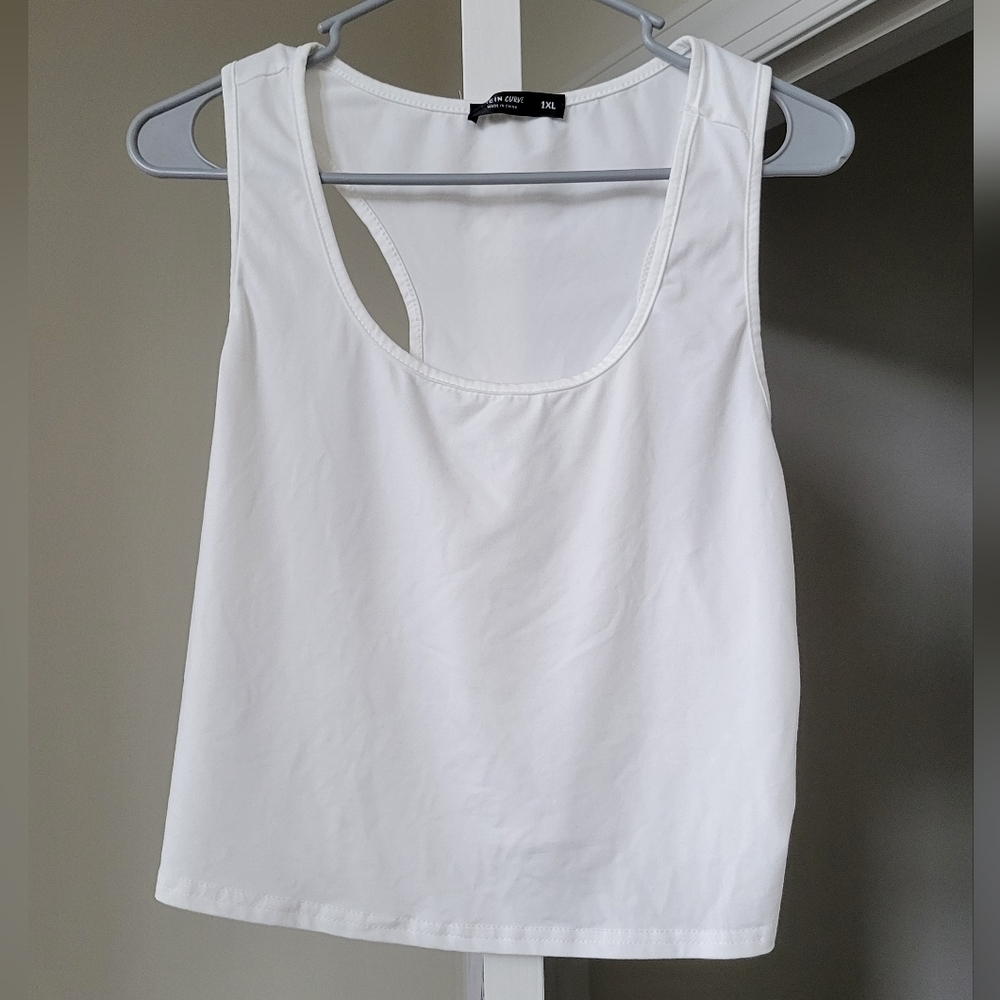 White Racerback Tank Top | Size Large (8/10) - Picture 3 of 5
